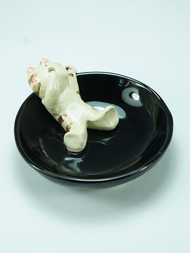 Ippuku Neko Incense Holder