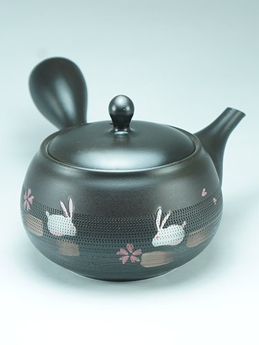 Usagi Sakura rabbit teapot